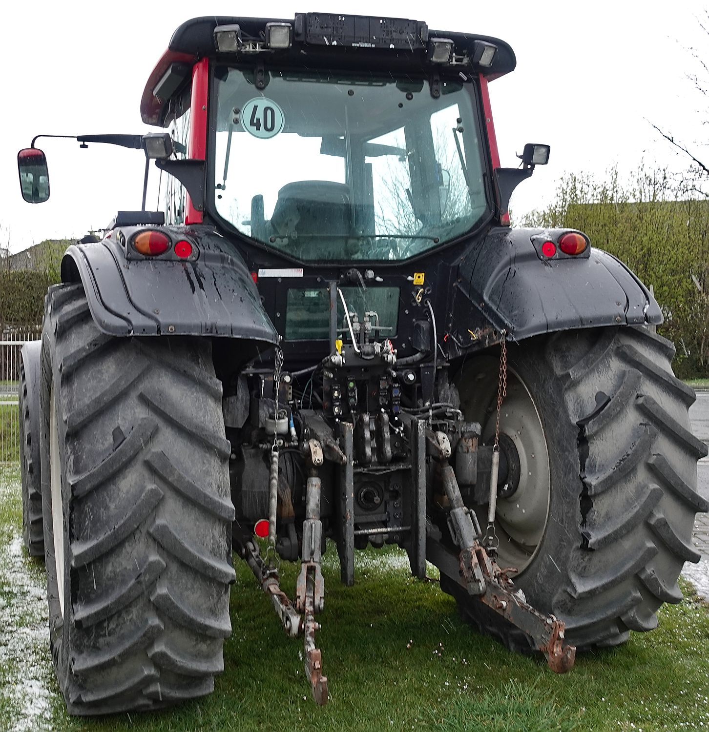 Valtra T191 HiTech mit Fronthydraulik Valtra T191 HiTech mit Fronthydraulik