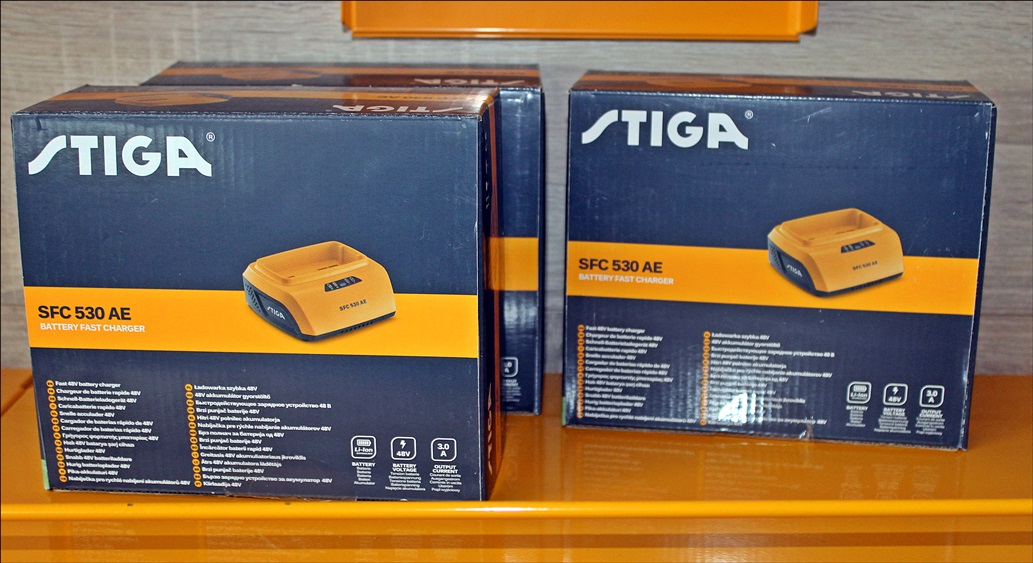 STIGA SFC 530 AE Akku Schnellladegerät