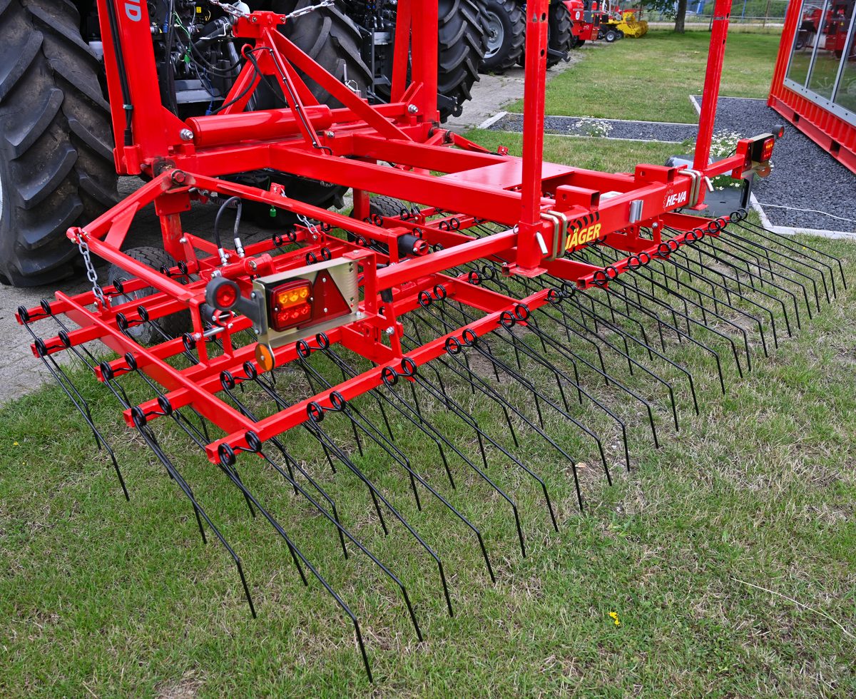 HE-VA Weeder HD Pflegestriegel 9 Meter HE-VA Weeder HD Pflegestriegel 9 Meter