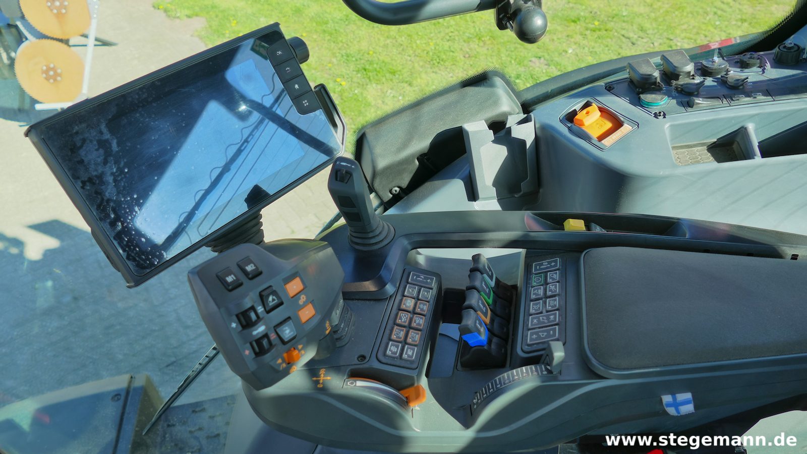 Vorführmaschine Valtra Q265 (Aktion)