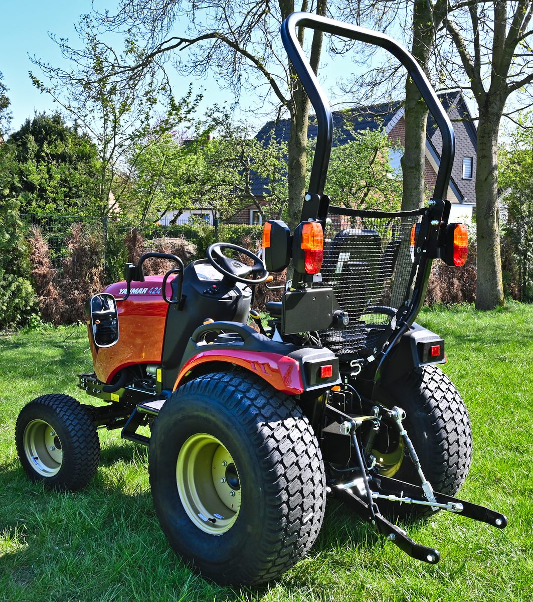 Kompakttraktor Yanmar SA424V-R Kompakttraktor Yanmar SA424V-R