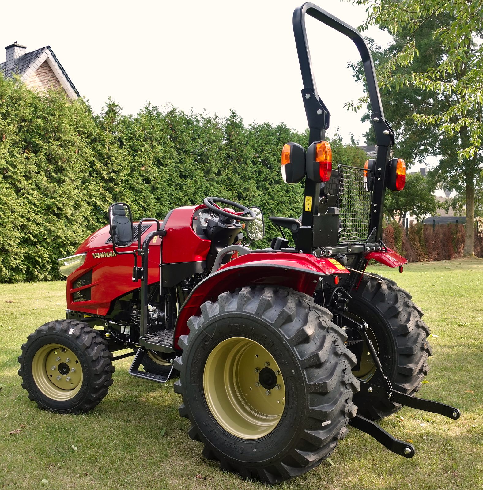 Kompaktschlepper Yanmar YT235 R Kompaktschlepper Yanmar YT235 R