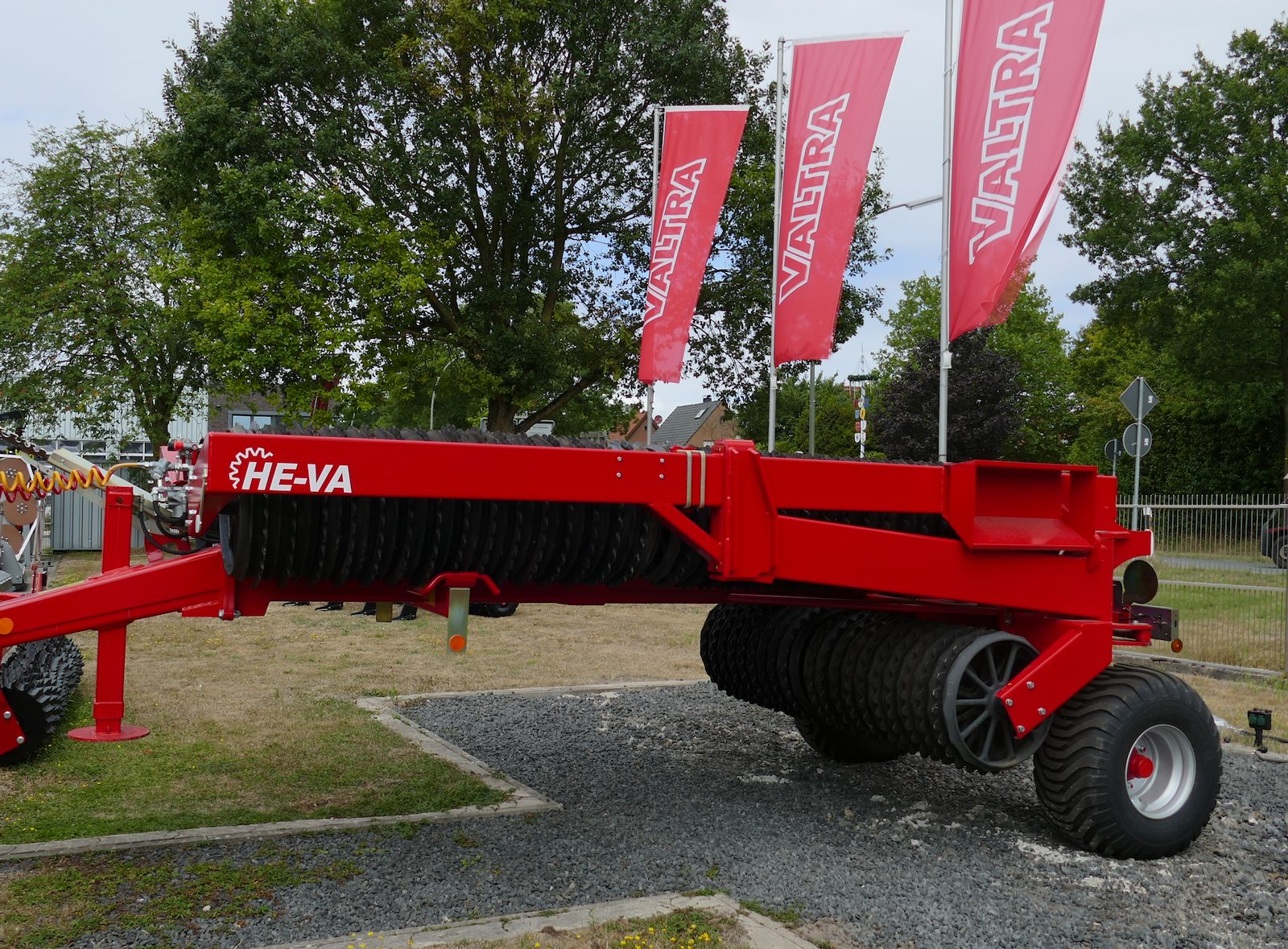 HE-VA Ackerwalze Tip-Roller 9,50m