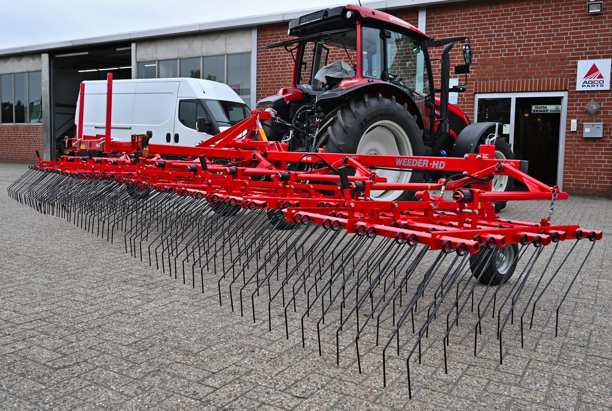 HE-VA Weeder HD Pflegestriegel 9 Meter HE-VA Weeder HD Pflegestriegel 9 Meter