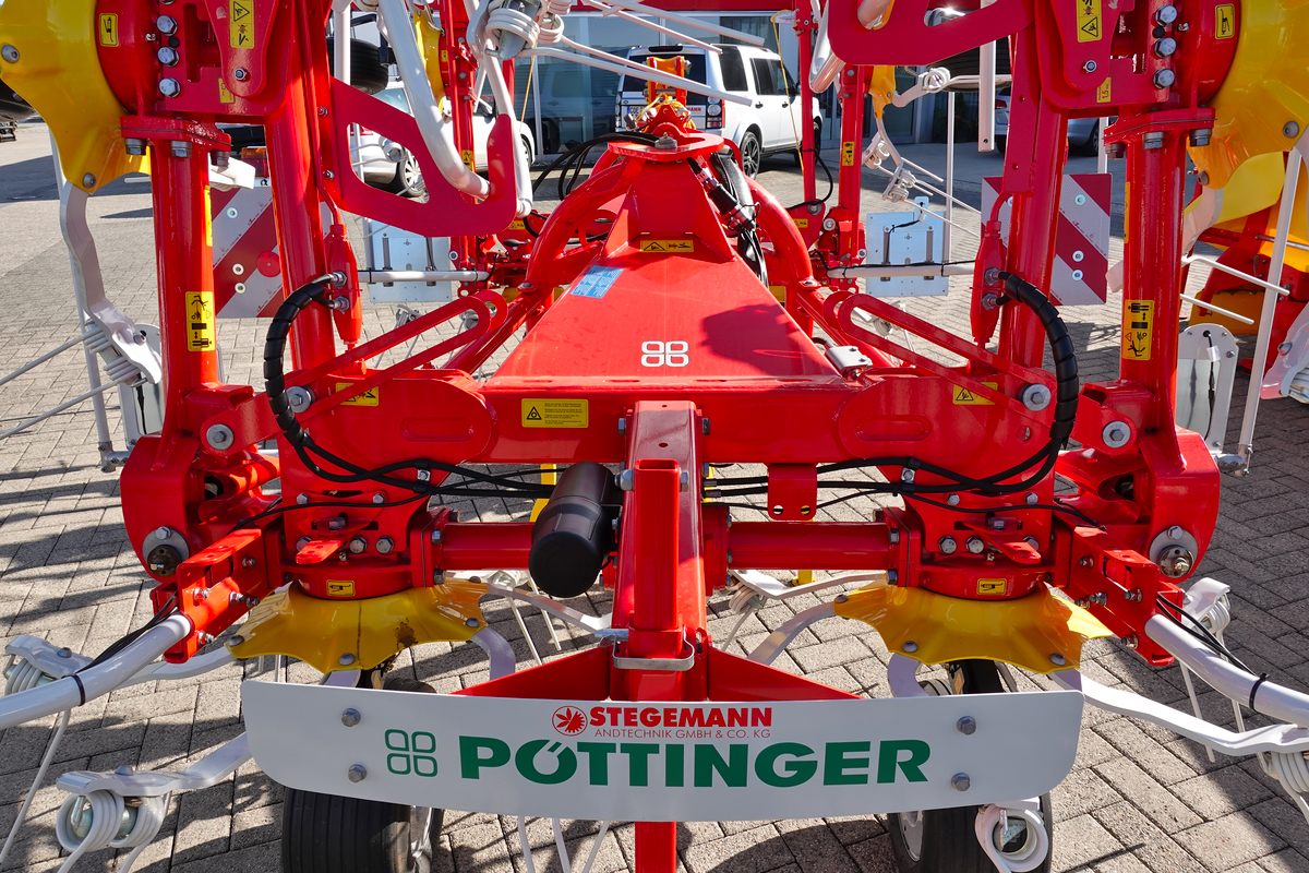 Pöttinger HIT 8.91 Anbauzetter Pöttinger HIT 8.91 Anbauzetter