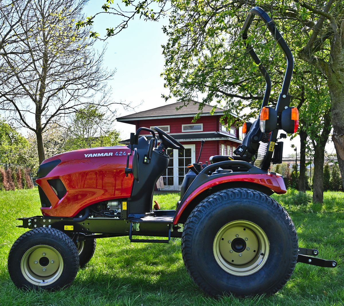 Kompakttraktor Yanmar SA424V-R Kompakttraktor Yanmar SA424V-R