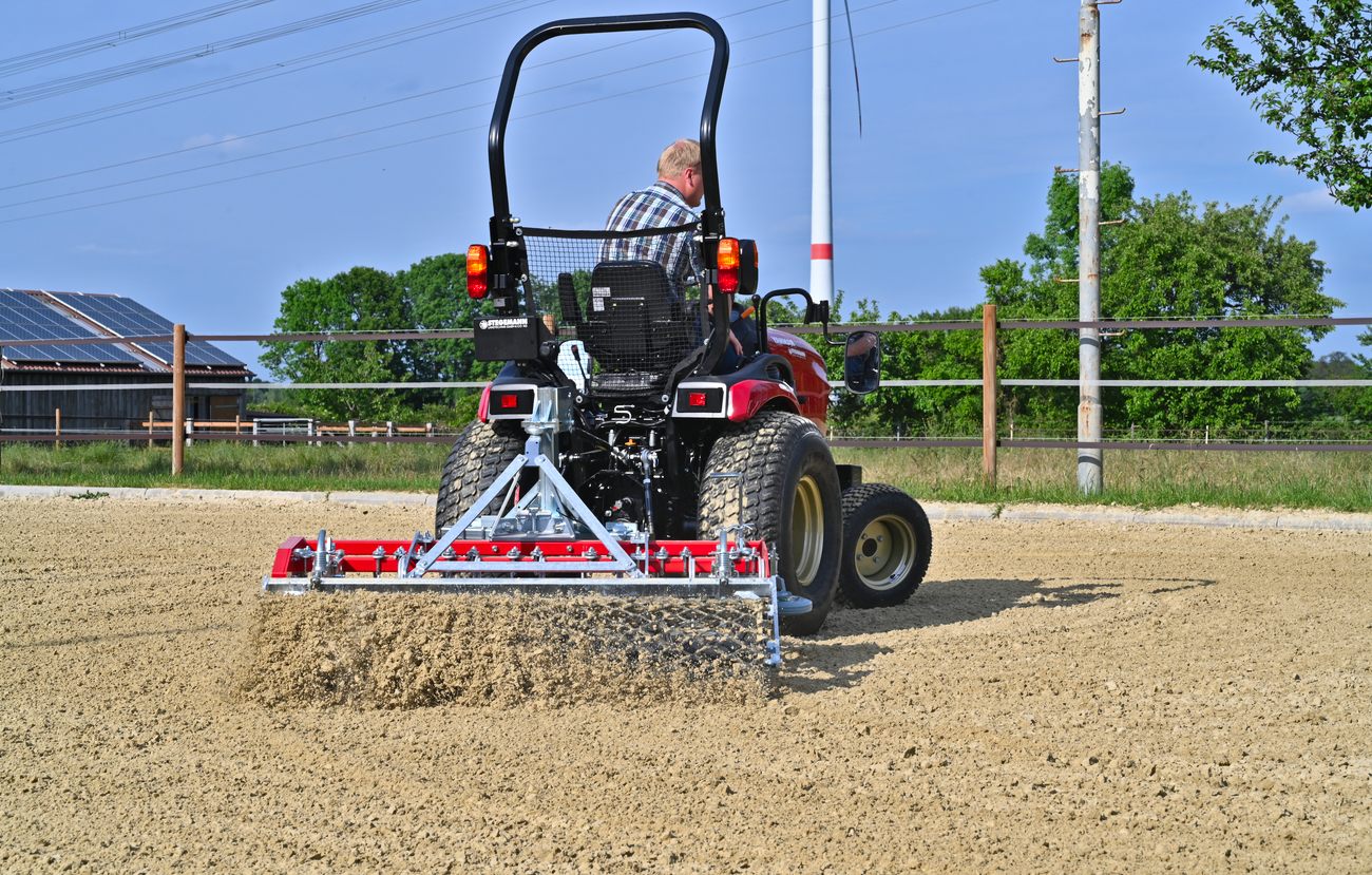 Reitplatzplaner Platz-Max P-M 160 / NL-GW 160 Reitplatzplaner Platz-Max P-M 160 / NL-GW 160