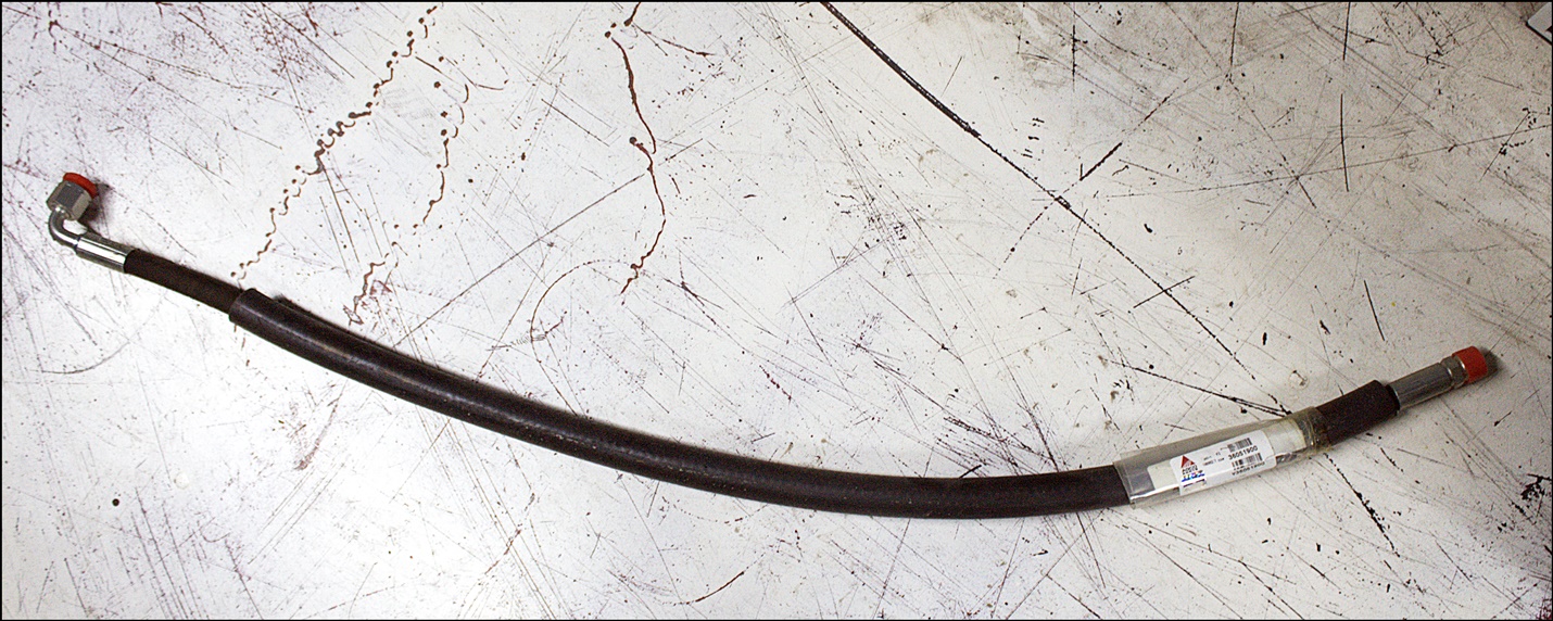 Valtra V36051900 Schlauch Valtra V36051900 Schlauch