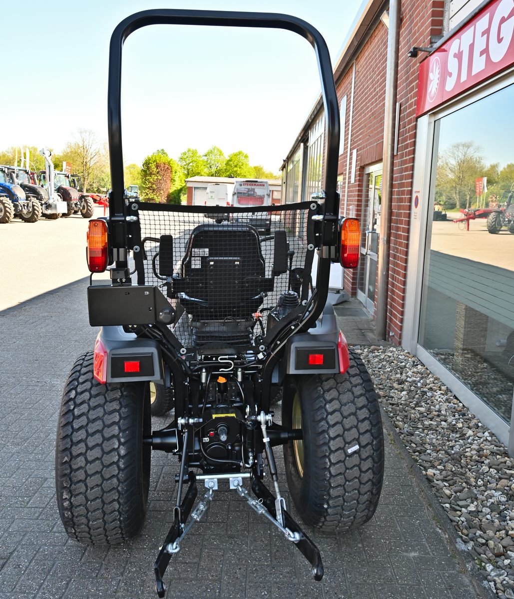 Kompakttraktor Yanmar SA424V-R Kompakttraktor Yanmar SA424V-R