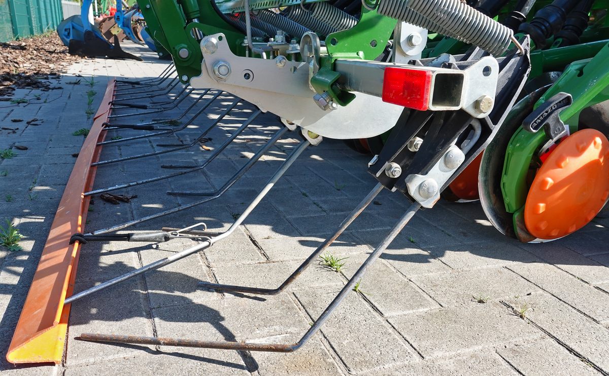 Amazone Aufbaudrillmaschine AD 3000 Super Kreiselgrubber KG 3000 Super Drillkombination Amazone Aufbaudrillmaschine AD 3000 Super Kreiselgrubber KG 3000 Super Drillkombination