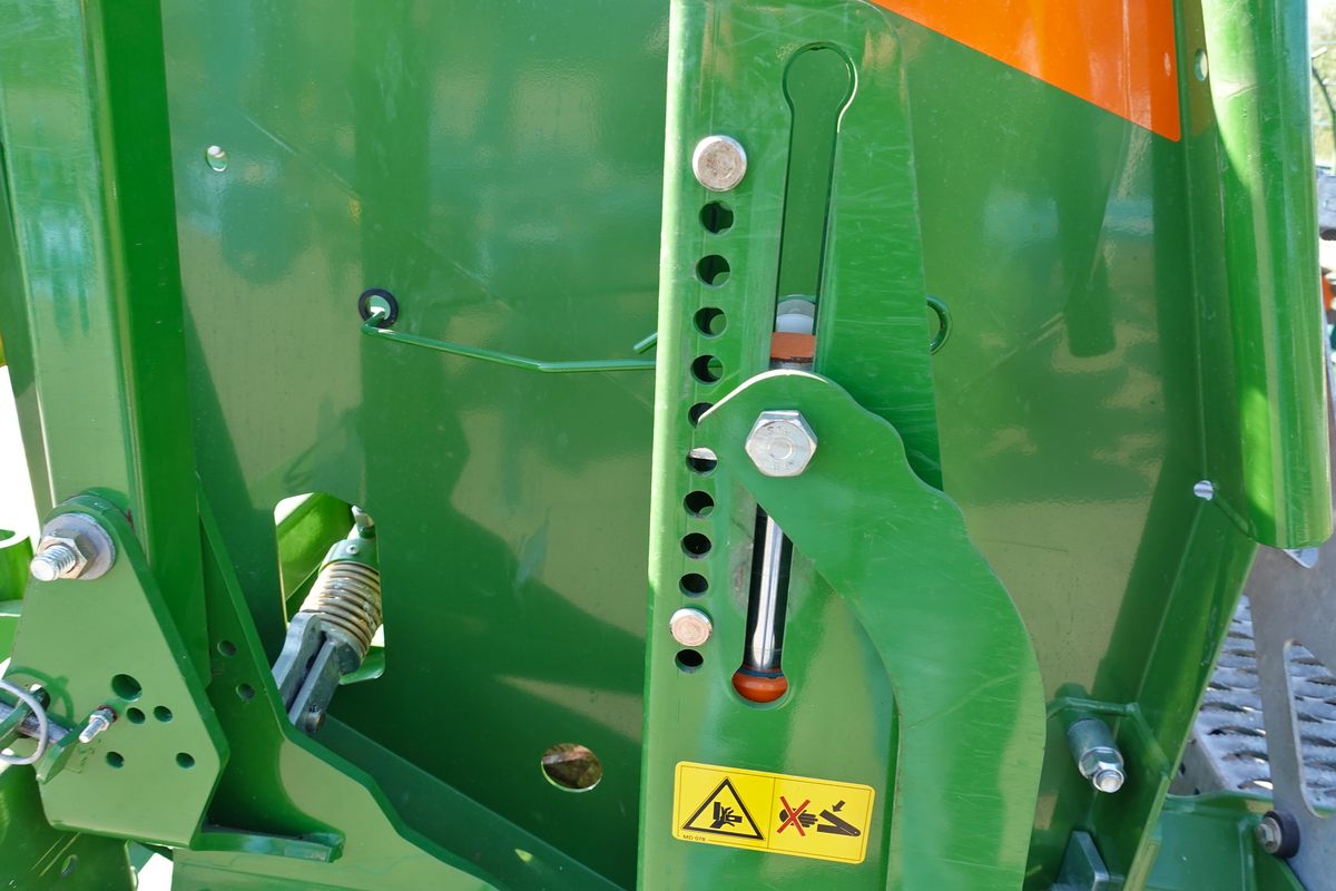 Amazone Aufbaudrillmaschine AD 3000 Super Kreiselgrubber KG 3000 Super Drillkombination Amazone Aufbaudrillmaschine AD 3000 Super Kreiselgrubber KG 3000 Super Drillkombination