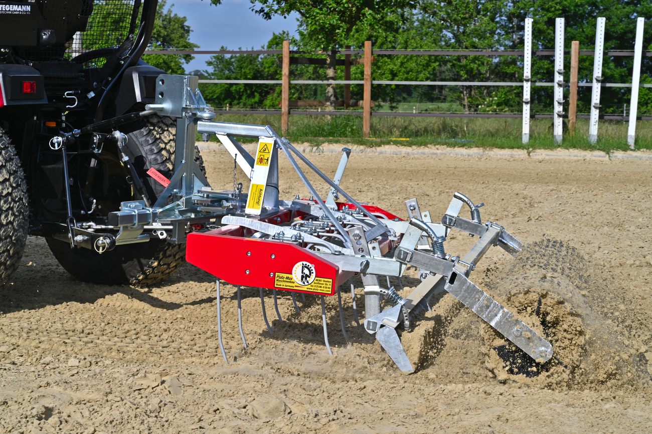 Reitplatzplaner Platz-Max P-M 160 / NL-GW 160 Reitplatzplaner Platz-Max P-M 160 / NL-GW 160